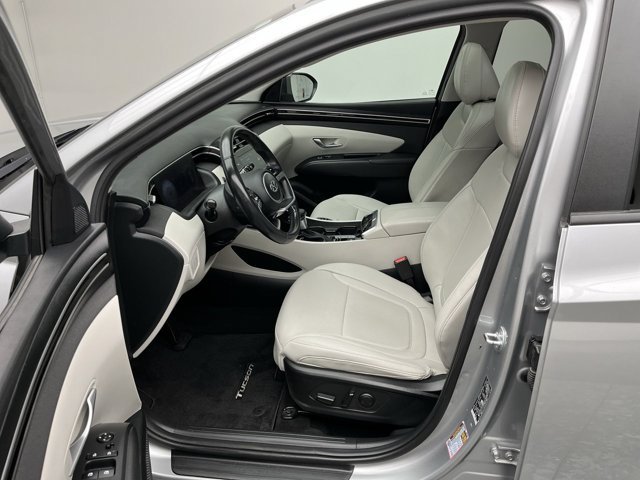 Used 2023 Shimmering Silver Hyundai SEL image 3