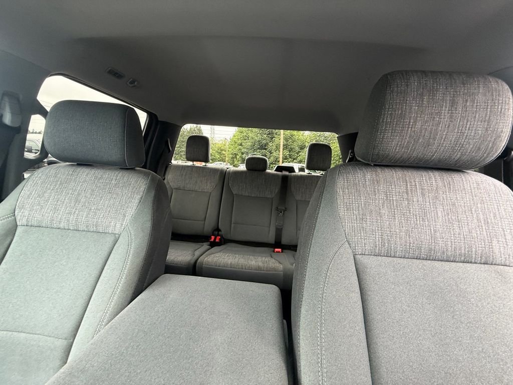 Used 2023 Black Ford XLT image 27