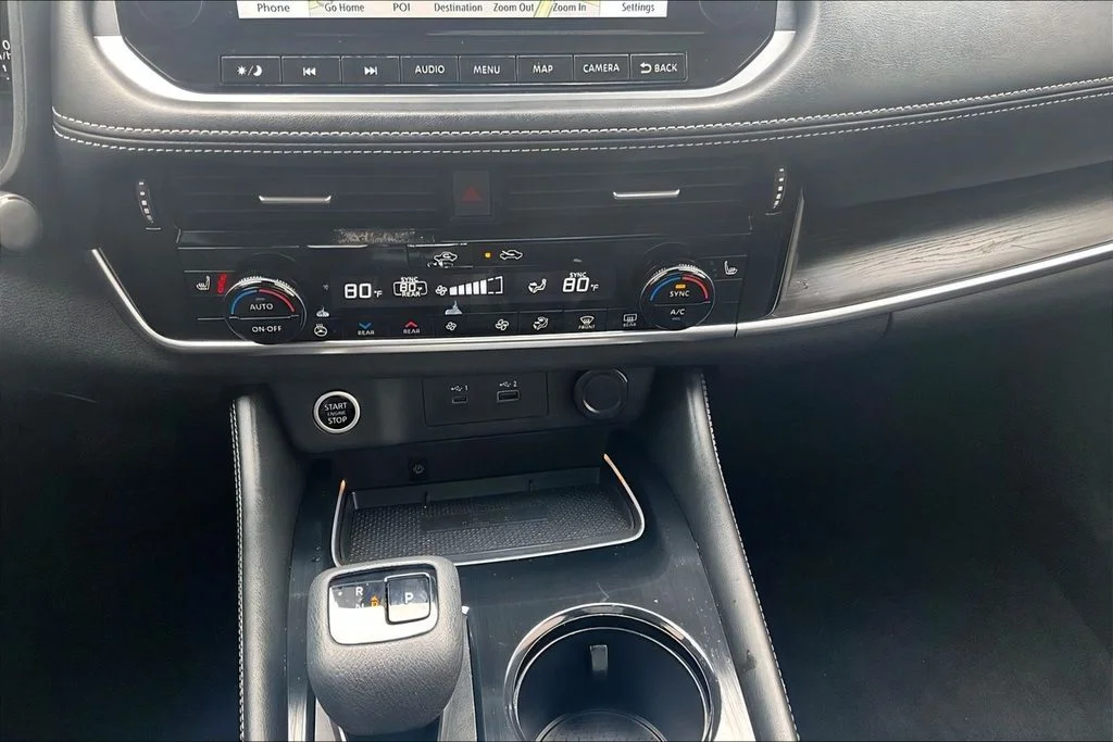Certified Used 2021 Blue / Black Nissan Platinum image 27