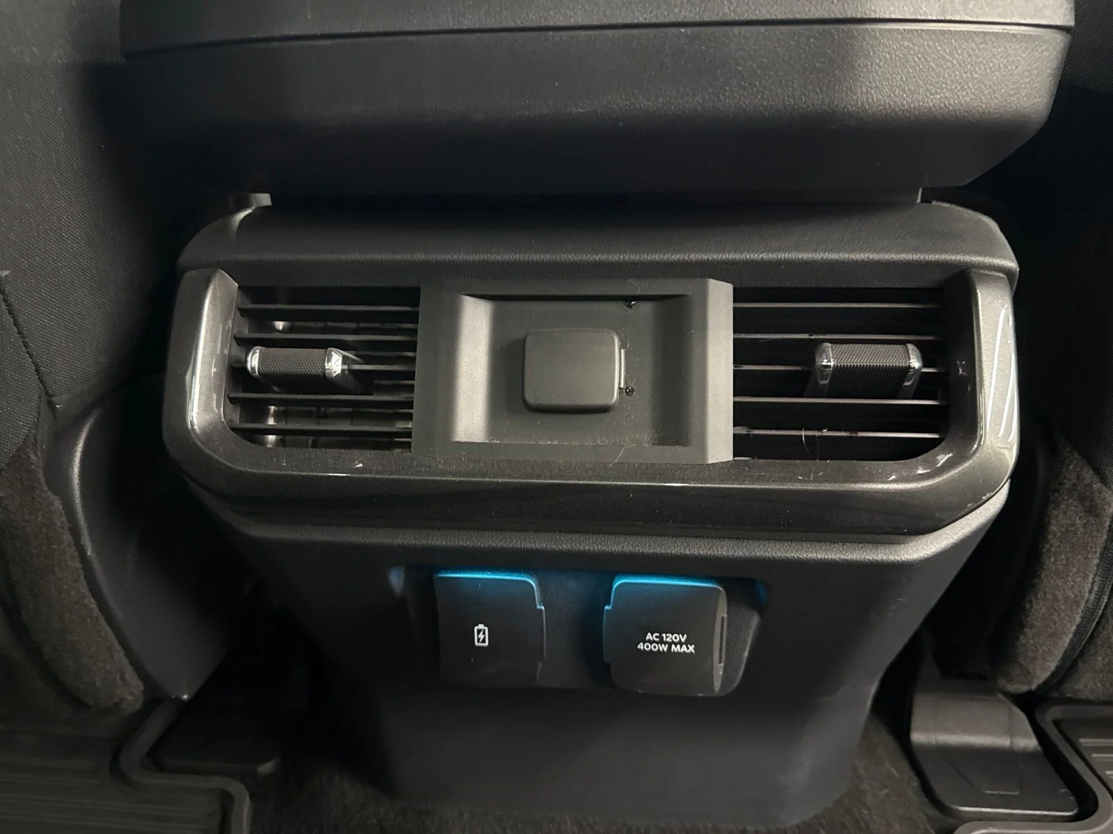 Used 2022 Gray Metallic Ford XLT image 25