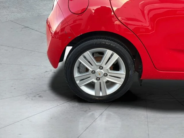 Used 2014 Red Chevrolet LS image 31