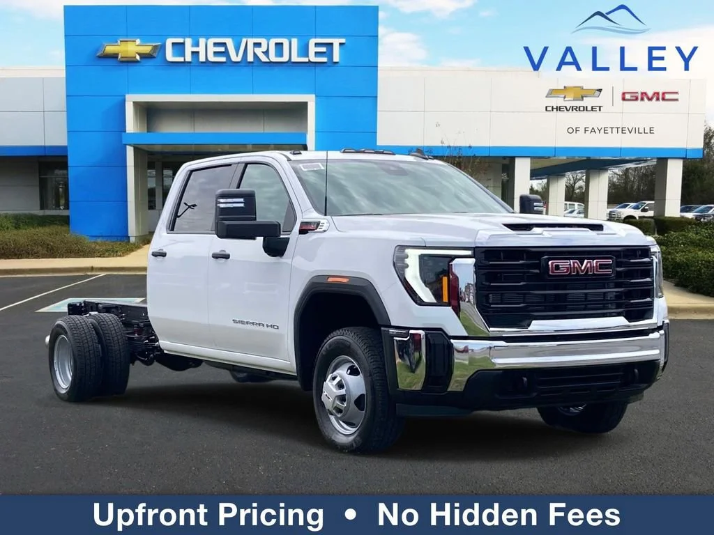 New 2026 Summit White GMC Pro image 1