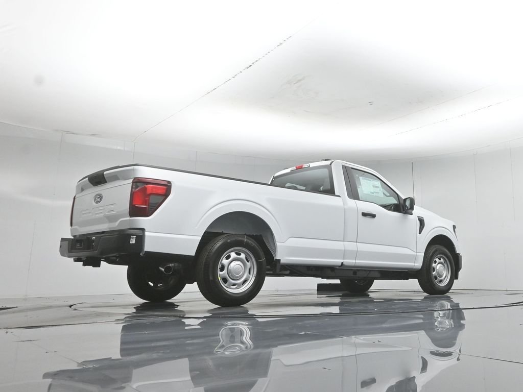 New 2026 Oxford White Ford XL image 38