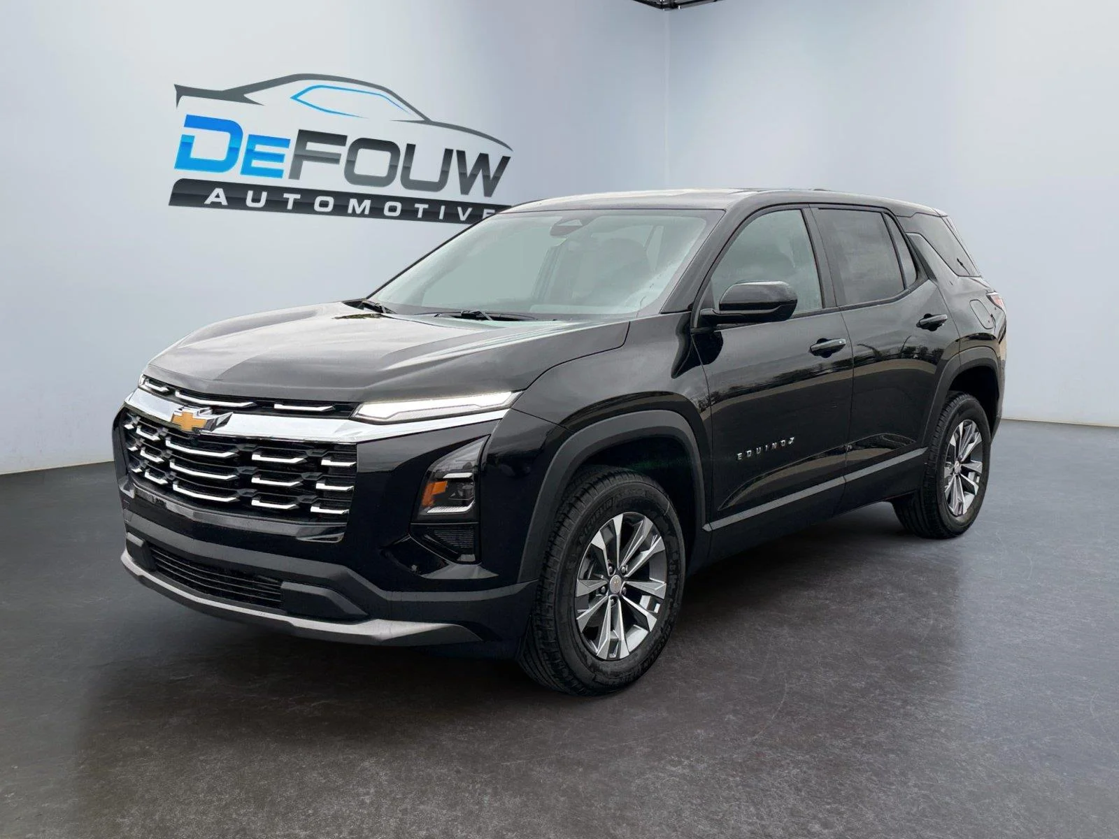 2027 Chevrolet Equinox LT - Photo 7