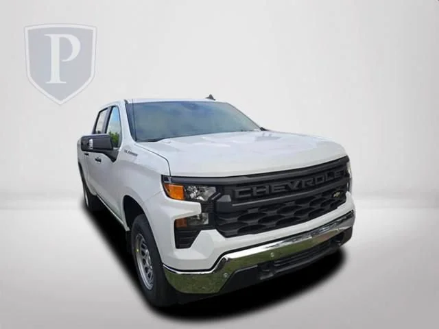 New 2026 Summit White Chevrolet WT image 14