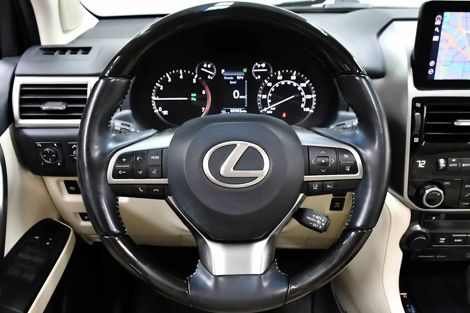 Used 2023 Eminent White Pearl Lexus Luxury image 19