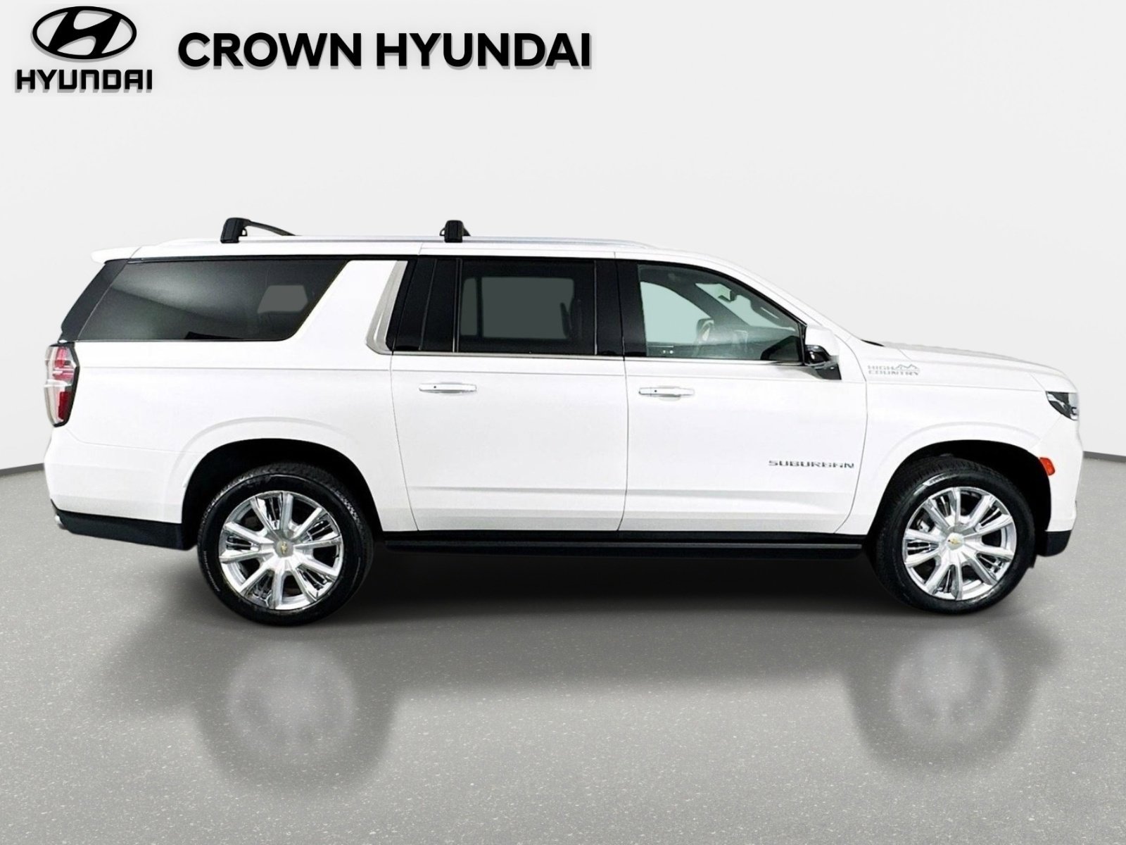 Used 2021 Iridescent Pearl Tricoat Chevrolet High Country image 4
