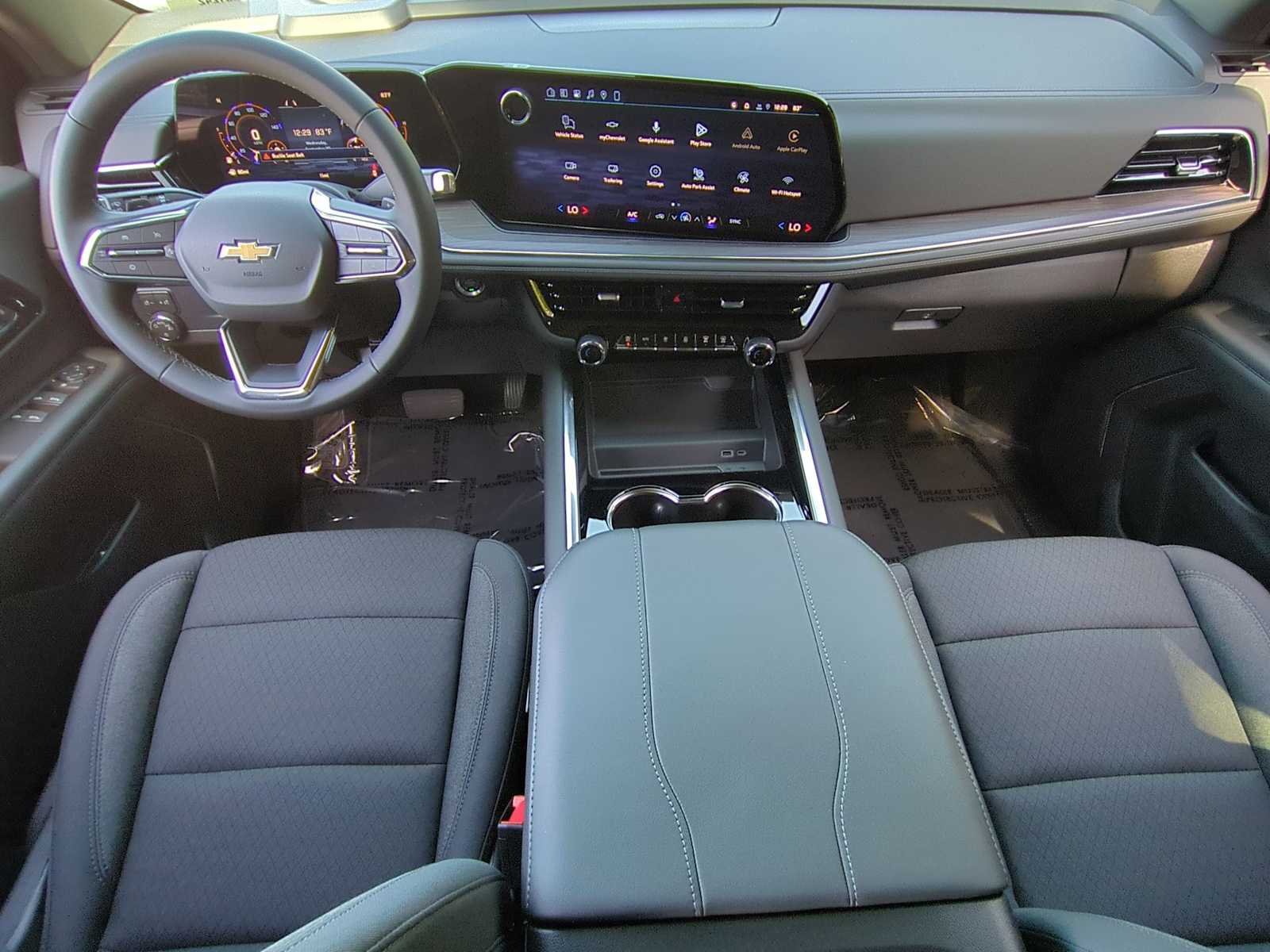 2026 Chevrolet Suburban LS - Photo 13