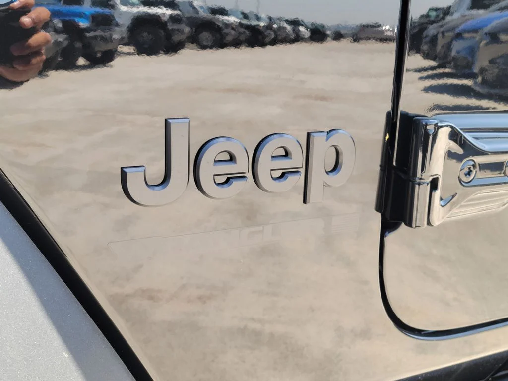 New 2026 Black Clear-Coat Exterior Paint Jeep Willys image 22