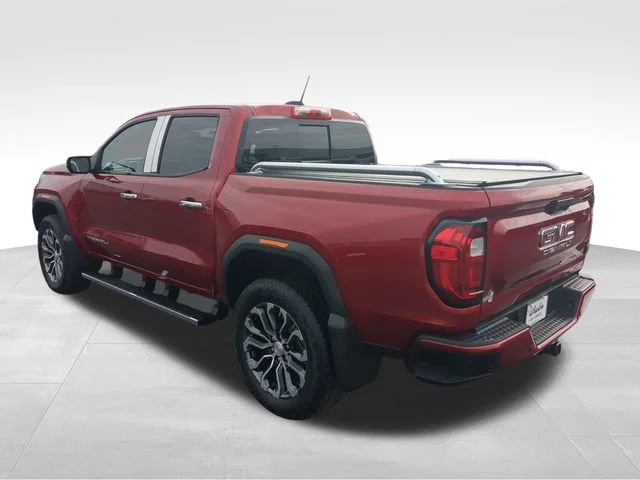 Used 2023 Volcanic Red Tintcoat GMC Denali image 3