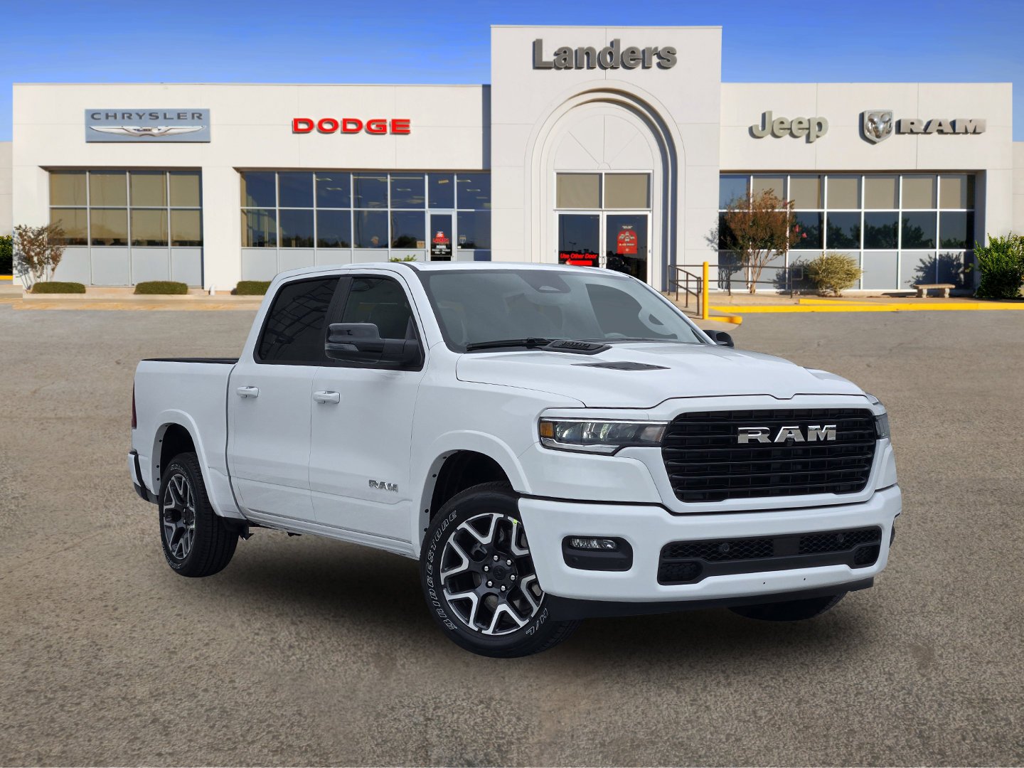 2026 RAM 1500 Laramie 4x4 Crew Cab 5'7's photo