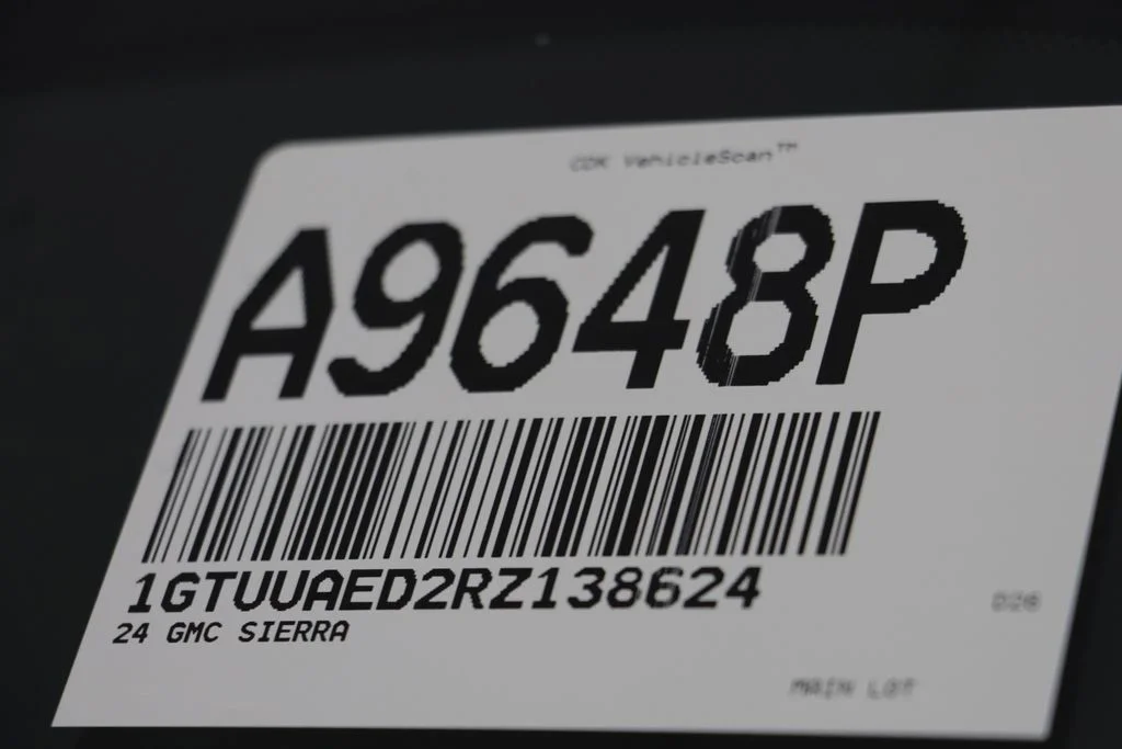 Used 2024 Onyx Black GMC Pro image 24