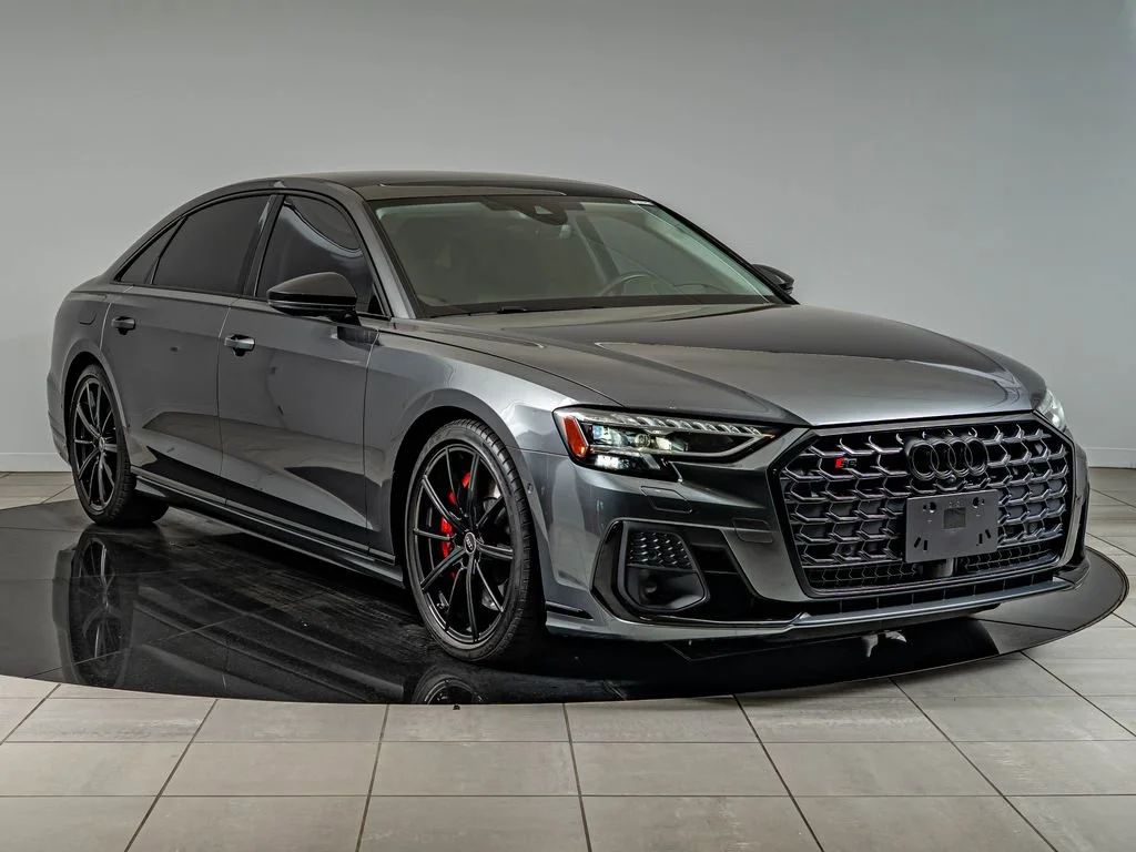 Used 2022 Daytona Gray Audi 4.0T image 3