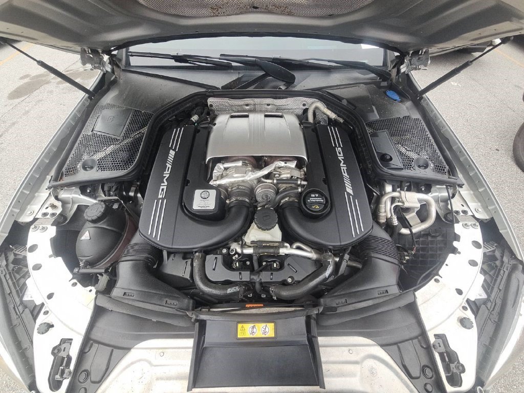 Used 2018 Iridium Silver Metallic Mercedes-Benz AMG® C 63 S image 9