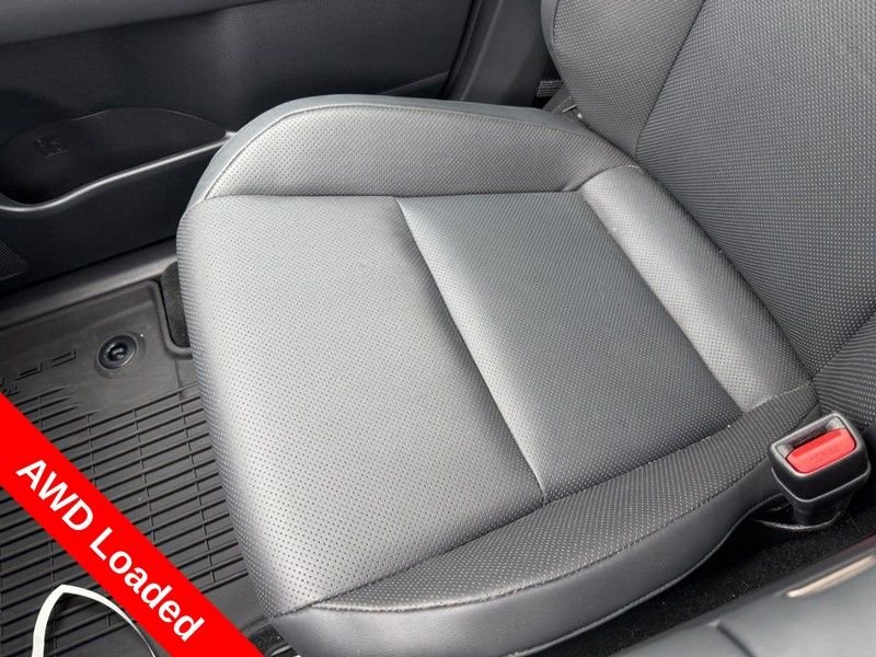 Used 2024 Black Toyota Platinum image 27