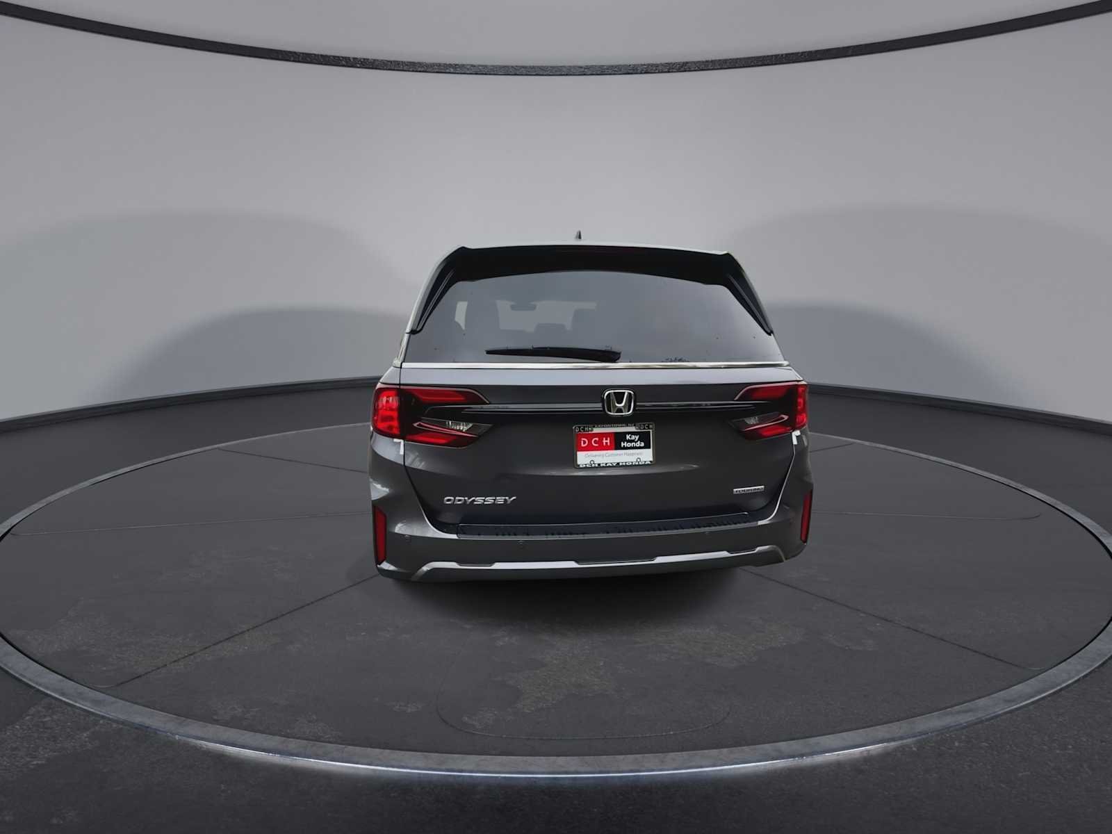 New 2026 Modern Steel Metallic Honda Touring image 7