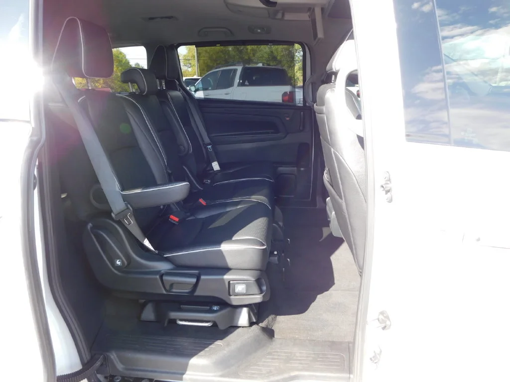 Used 2023 White Honda Elite image 22