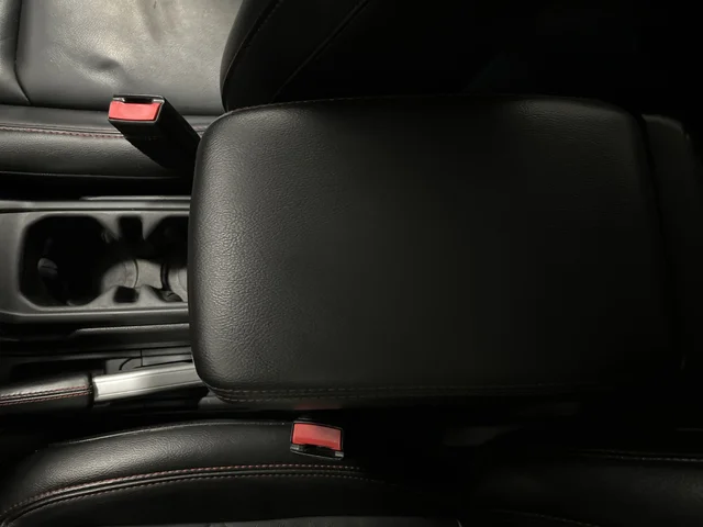 Used 2022 Blue Pearl Jeep Unlimited Rubicon image 18