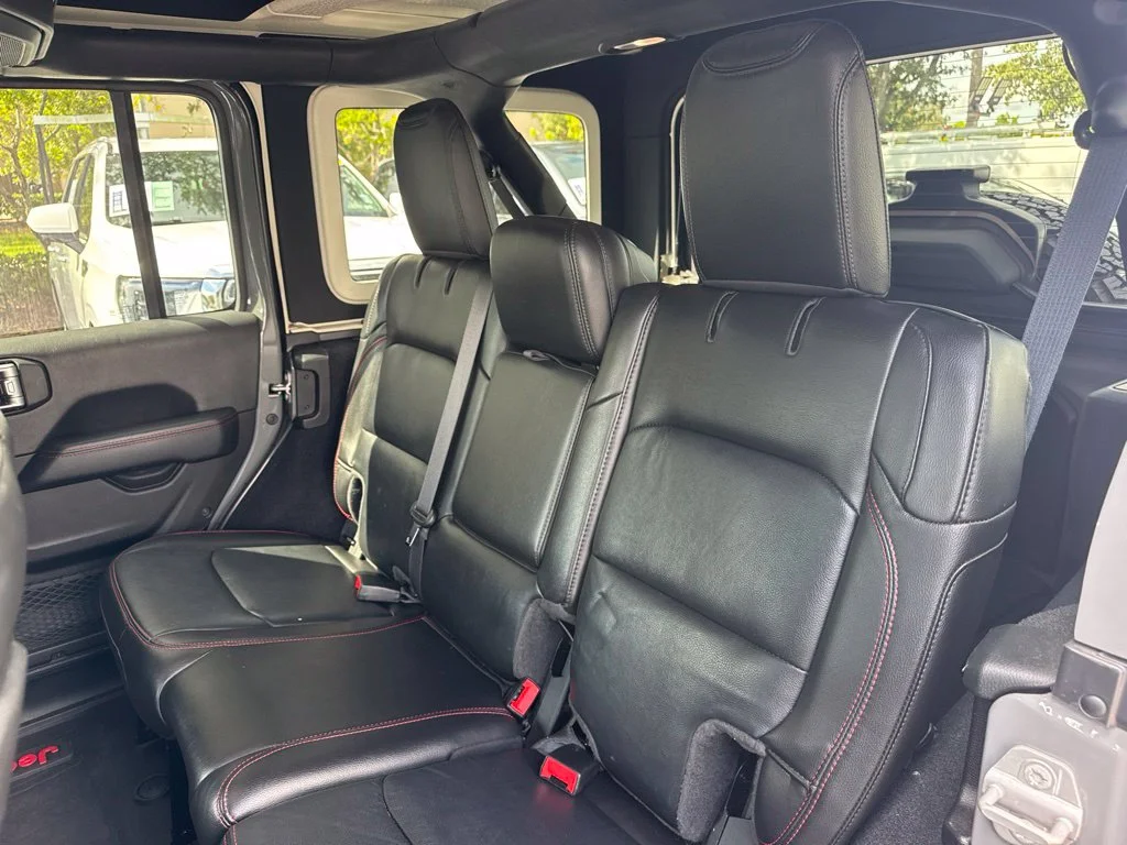 Certified Used 2023 Sting Gray Clearcoat Jeep Rubicon image 11