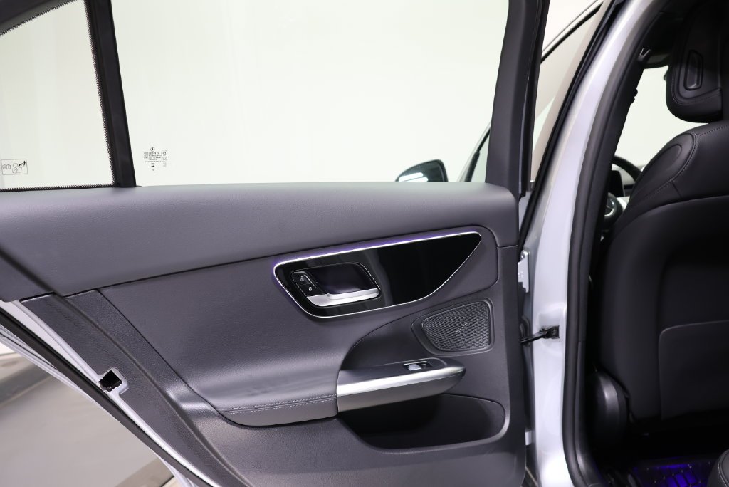 Certified Used 2024  Mercedes-Benz C 300 image 40