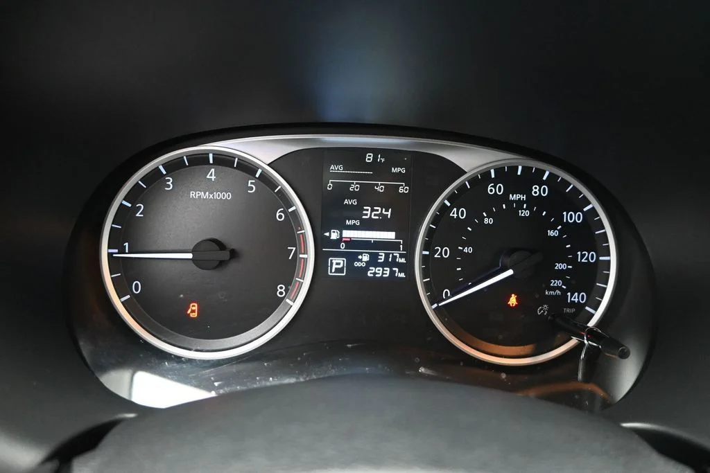 Used 2025 Black Nissan S image 15