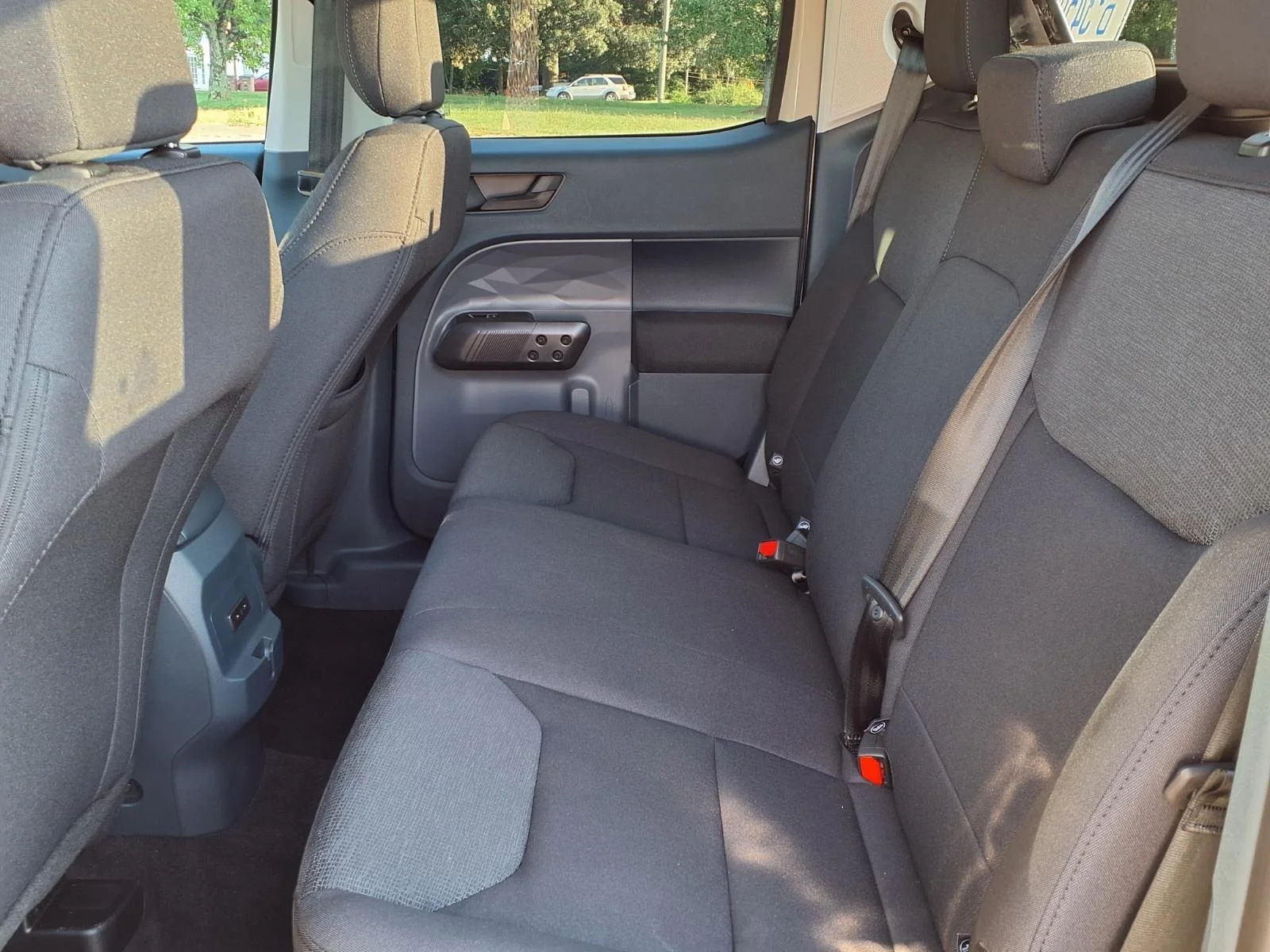 Used 2025 Desert Sand Ford XL image 21
