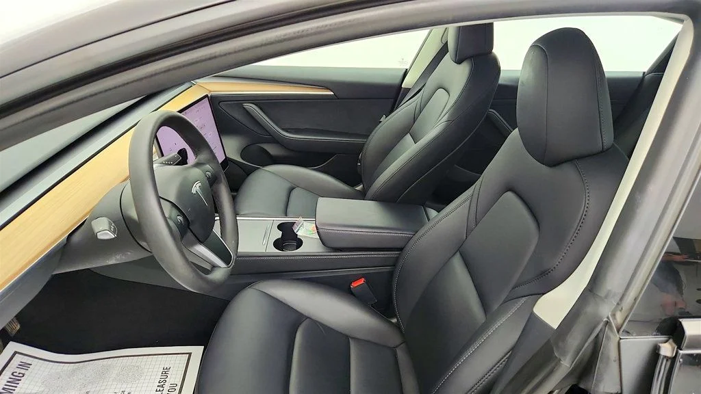 Used 2023 Solid Black Tesla RWD image 12