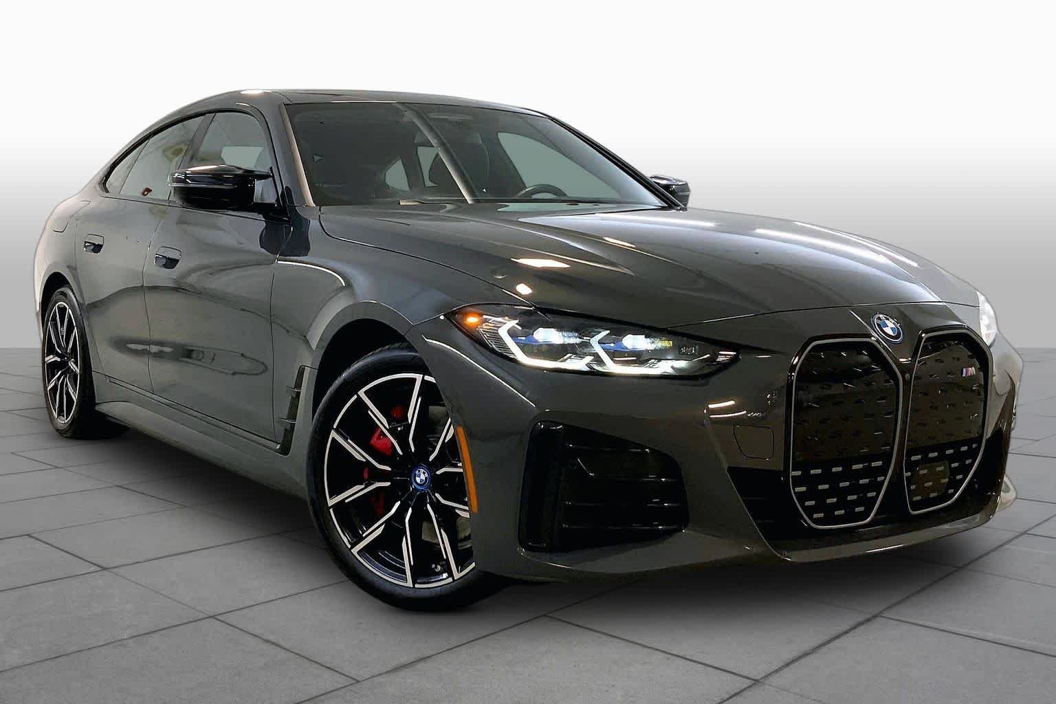 WBY33AW02RFR49477