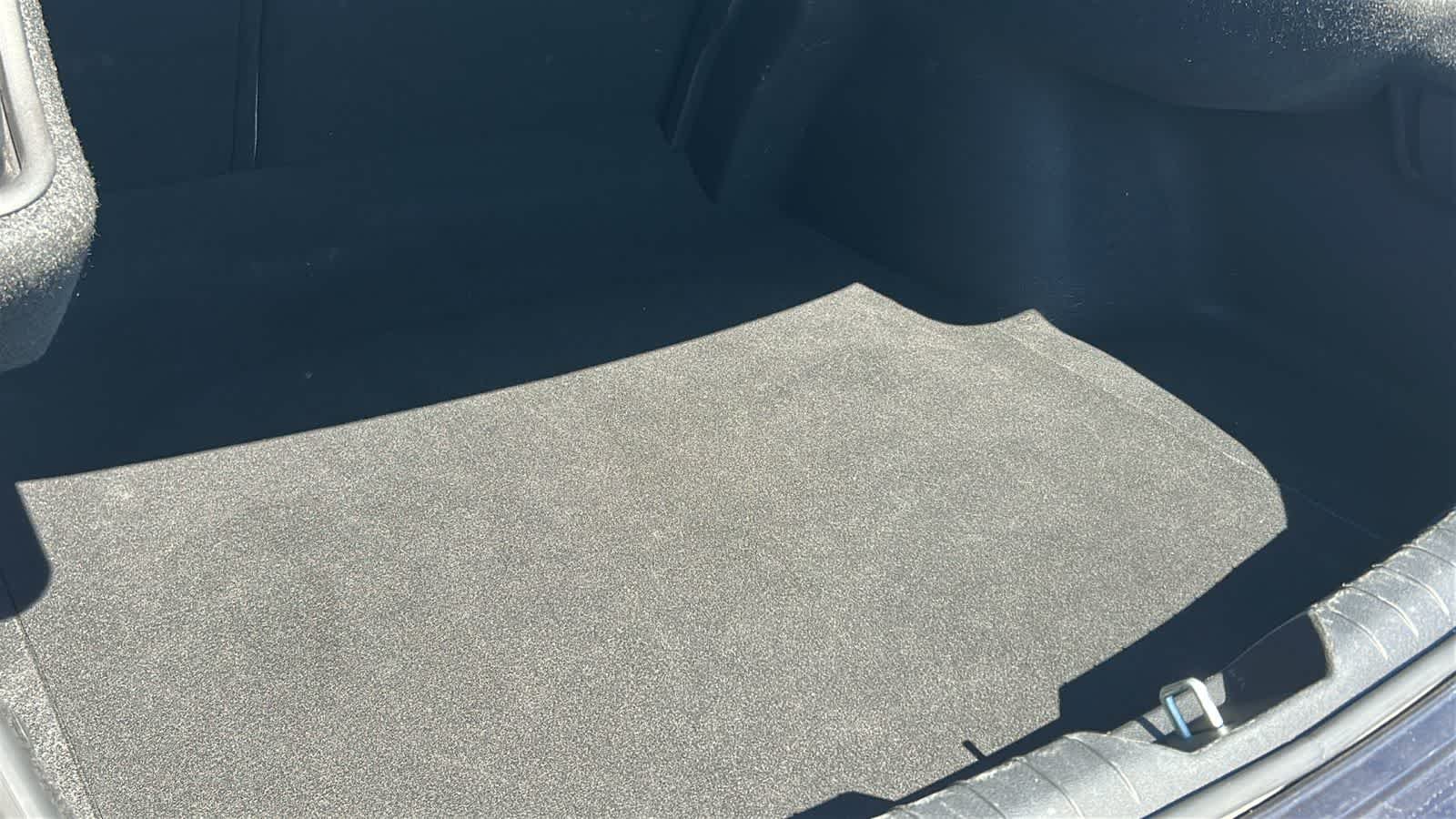 Certified Used 2025 Carbon Blue Hyundai SEL image 27