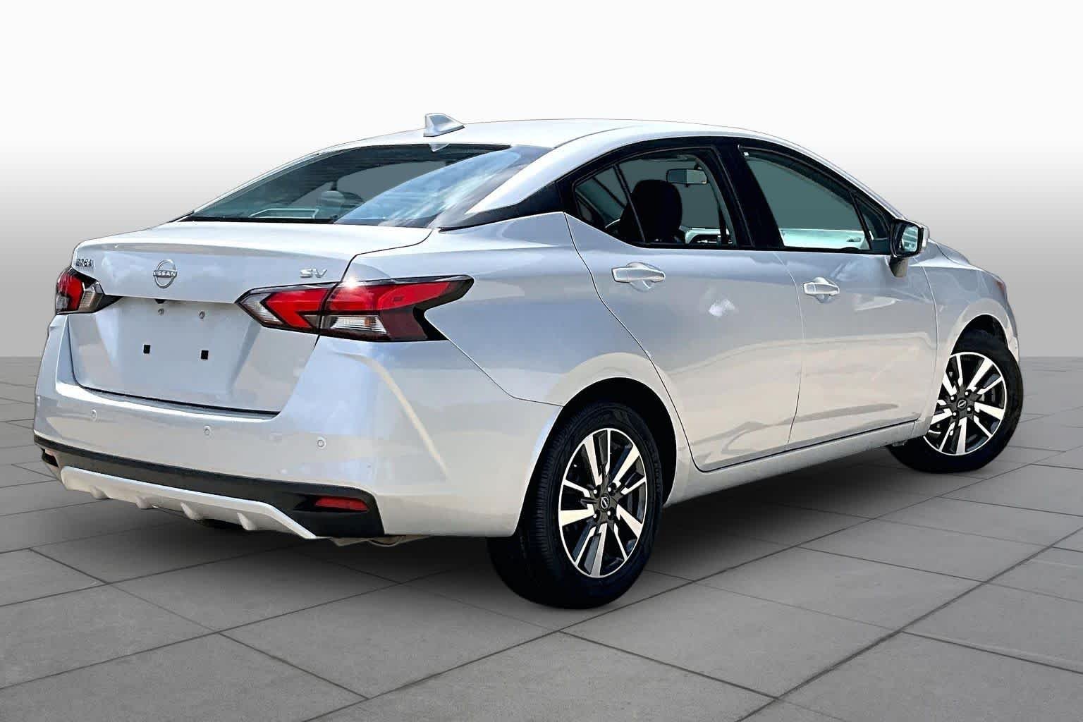 Certified Used 2024 Brilliant Silver Metallic Nissan SV image 13