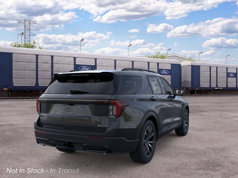 New 2026 Agate Black Metallic Ford ST-Line image 6