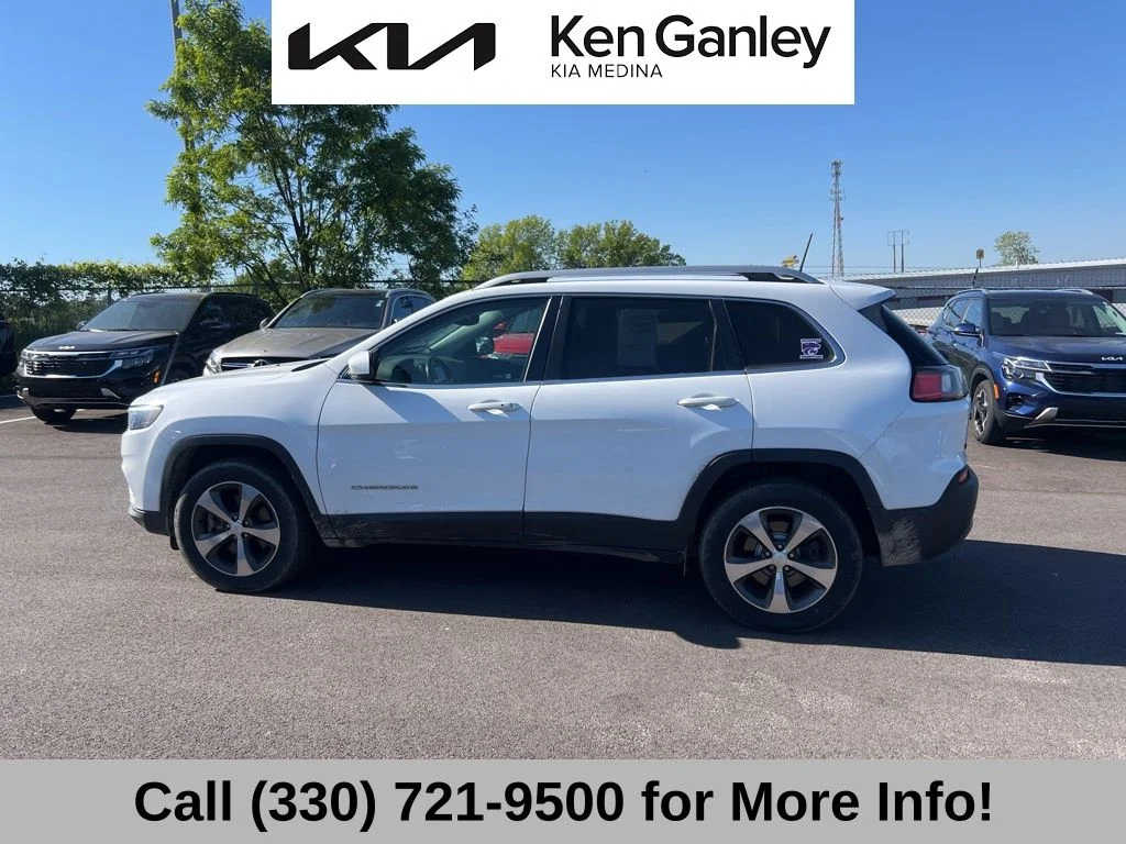 Used 2019 White Jeep Limited image 8