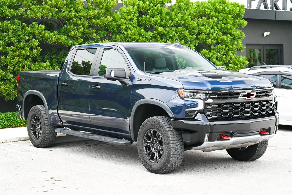 Used 2022 Blue Chevrolet ZR2 image 3