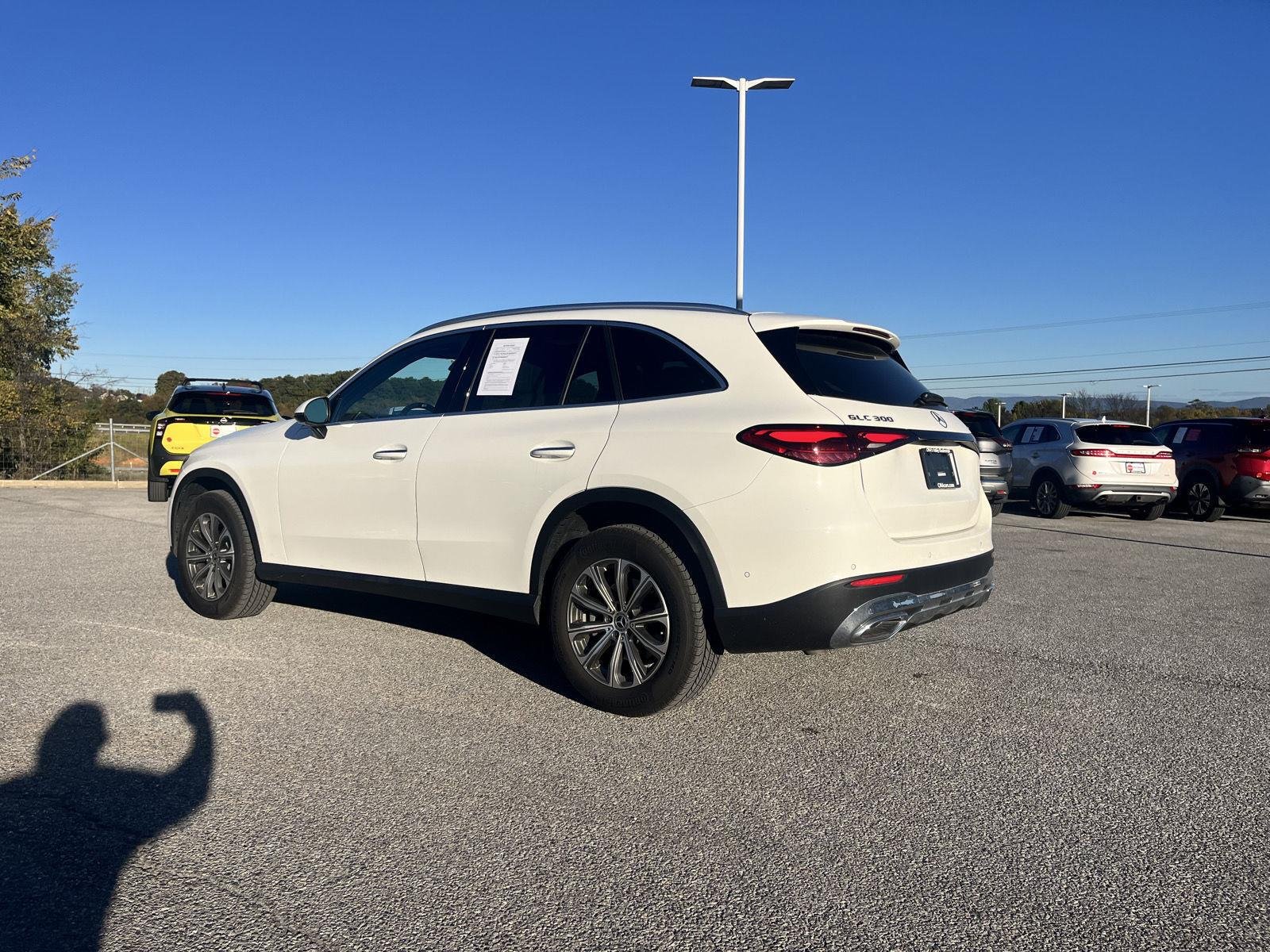 Used 2026 Polar White Mercedes GLC 300 image 5