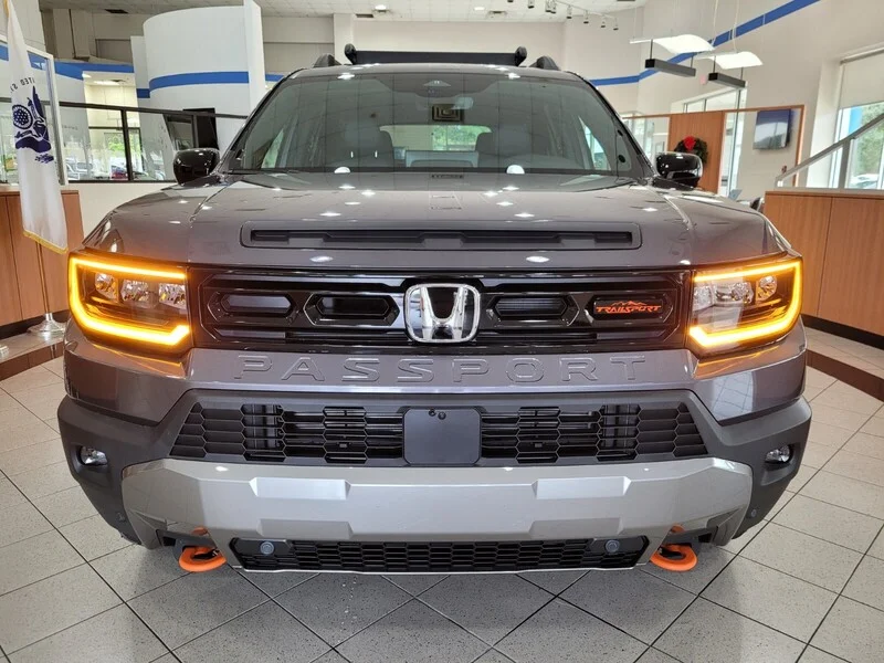 New 2026 Modern Steel Metallic Honda TRAILSPORT ELITE AWD image 2