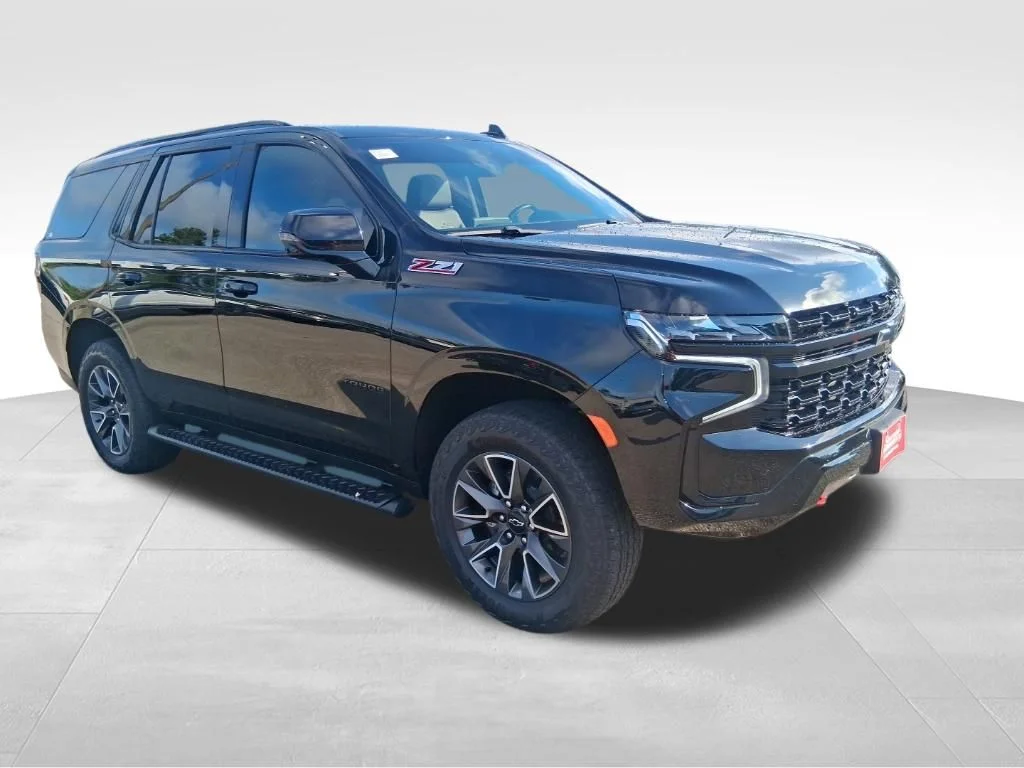 Used 2023 Black Chevrolet Z71 image 8