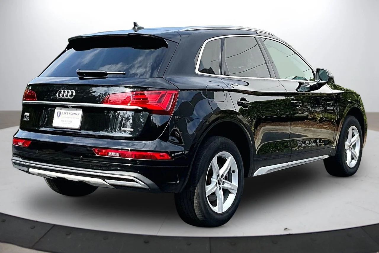 Used 2023 Black Audi 40 Premium image 8