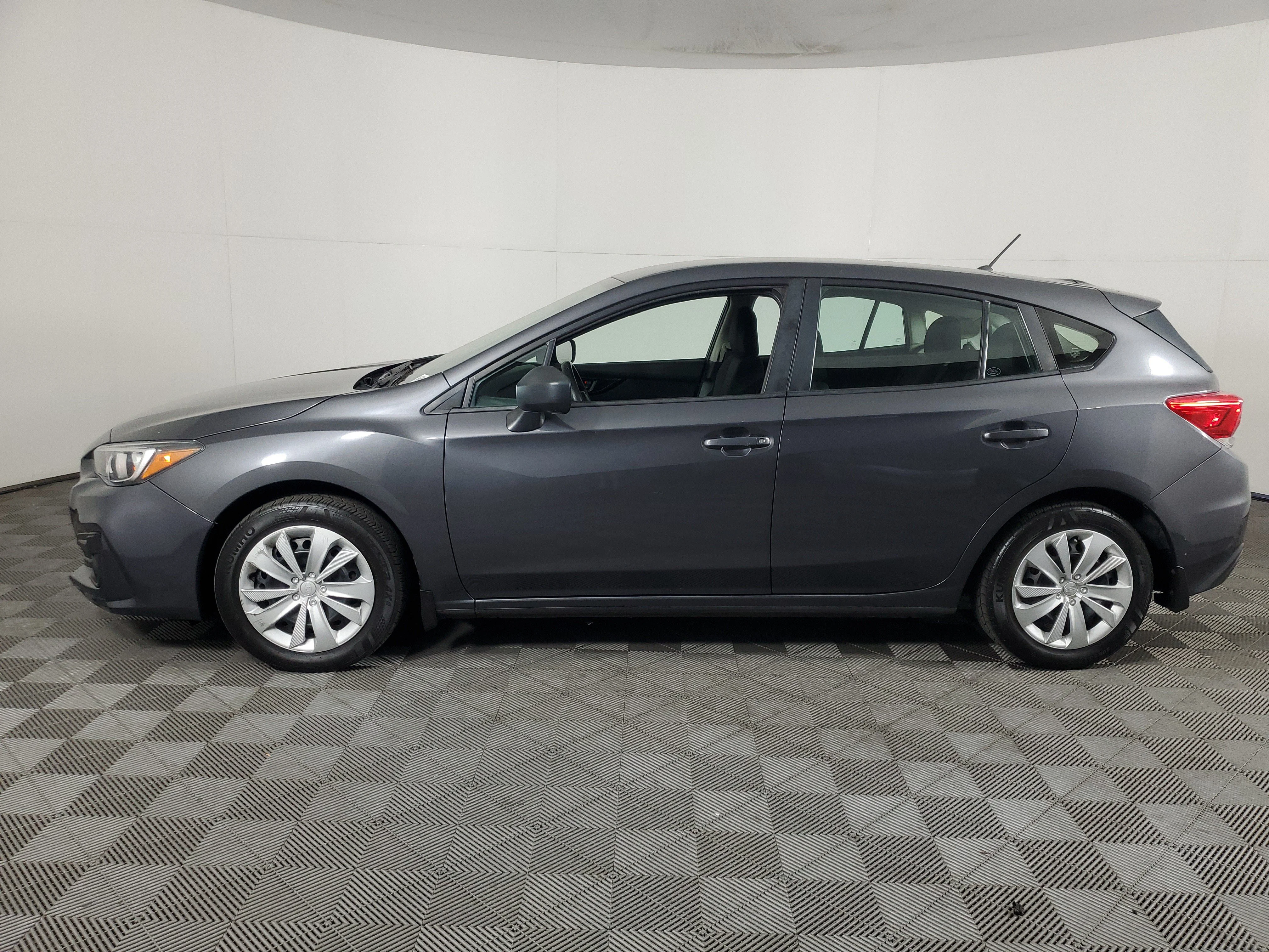 Used 2019 Magnetite Gray Metallic Subaru 2.0i image 7