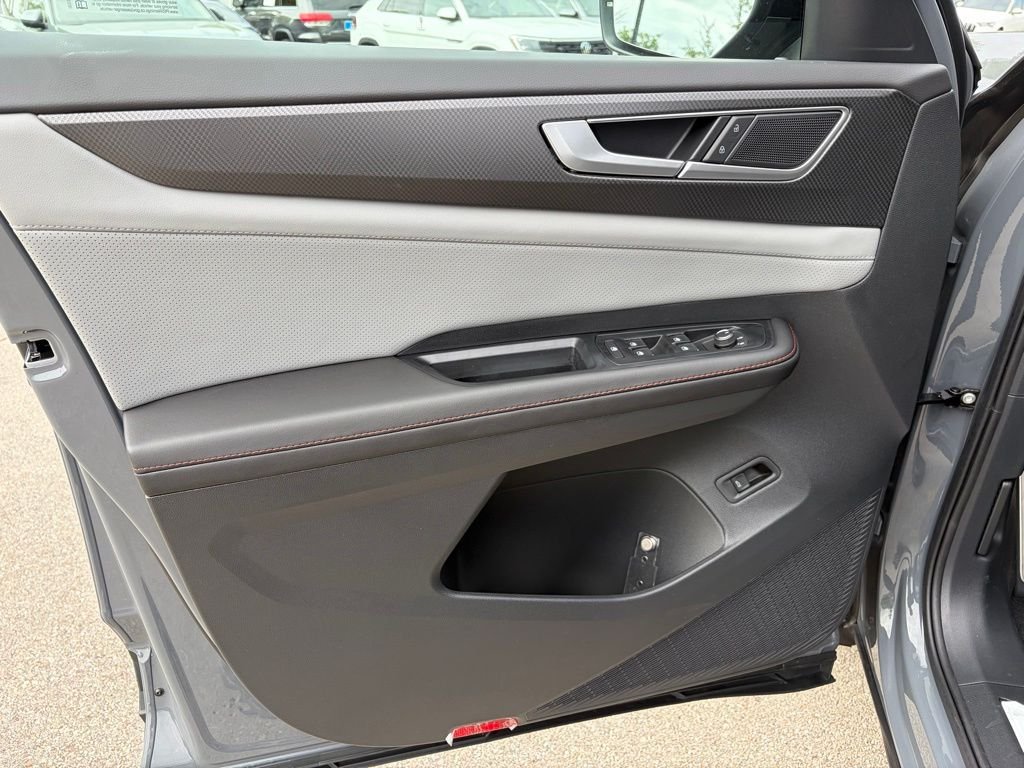 New 2026 Pure Gray Volkswagen 2.0T Peak Edition image 12