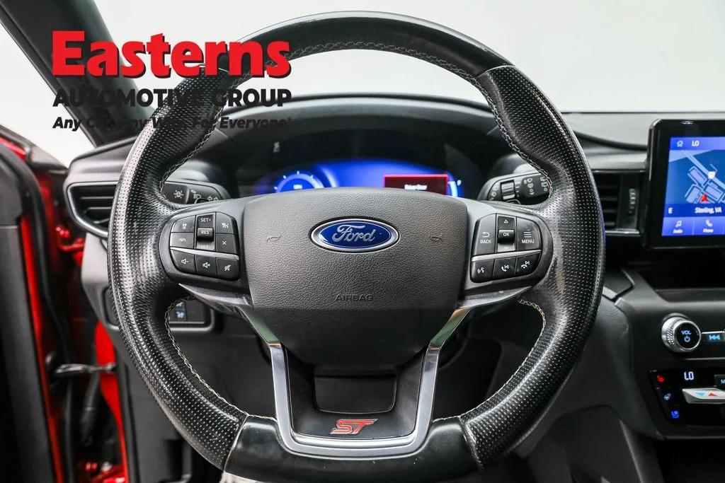Used 2020 Red Ford ST image 10