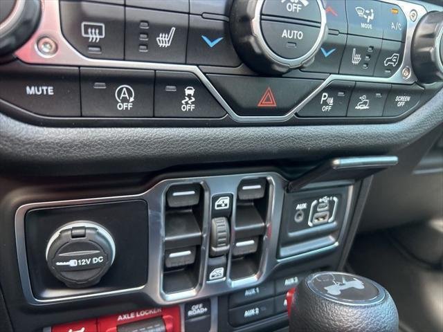 2025 Jeep Wrangler 4-Door Willys - Photo 40