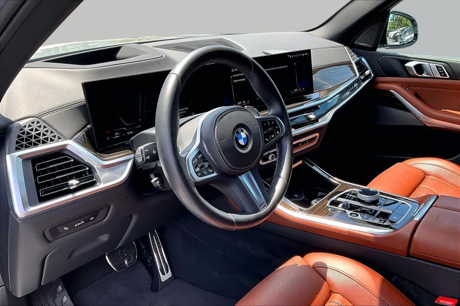 Used 2025 Brooklyn Grey Metallic BMW xDrive40i image 18