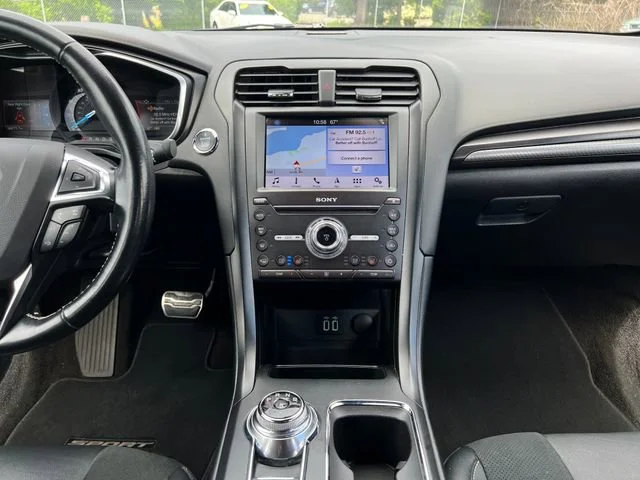 2019 Ford Fusion V6 Sport - Photo 19