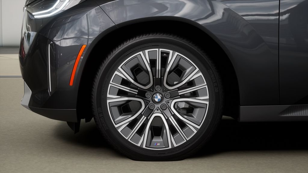 Used 2026 Dark Graphite Metallic BMW 30 xDrive image 32