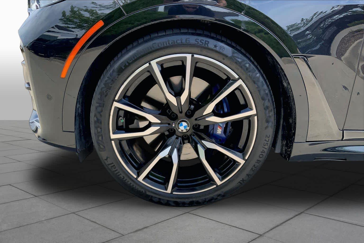 Used 2020 Black Sapphire Metallic BMW xDrive40i image 10