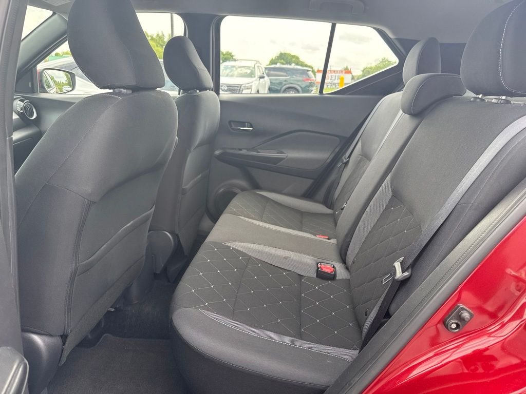 Used 2019 Red Nissan SV image 12