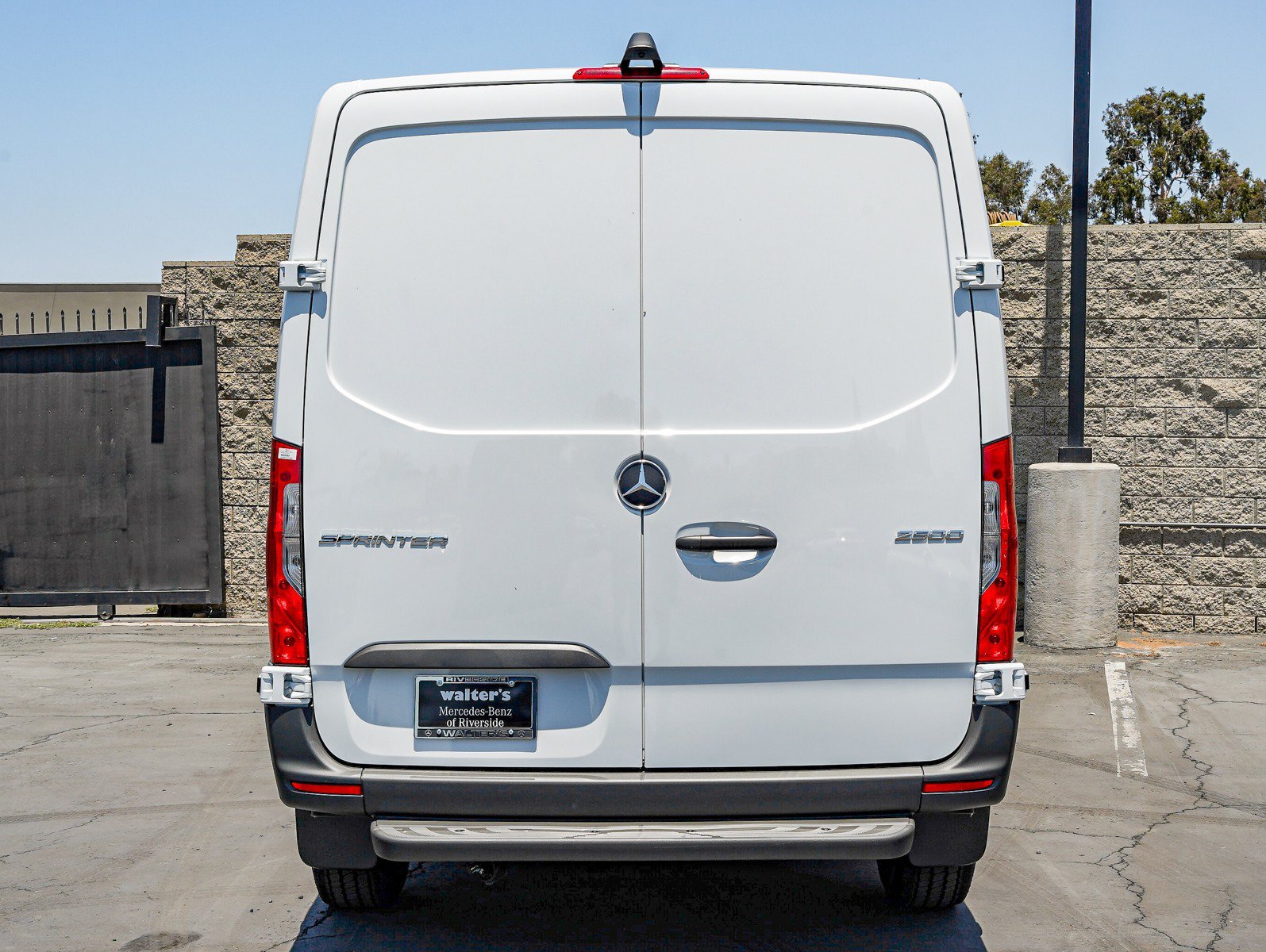 New 2026 Arctic White Mercedes-Benz 2500 Standard Roof I4 Diesel 144 RWD image 5