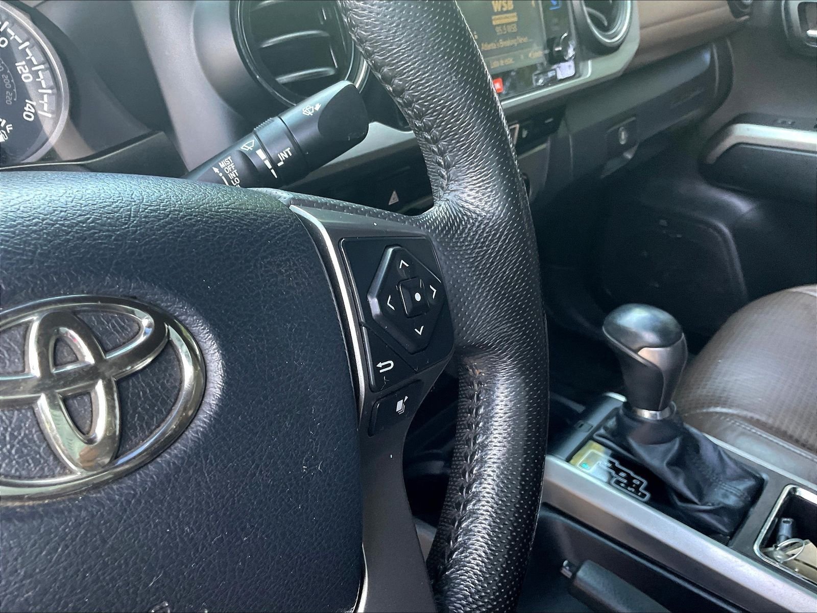 Used 2016 Gray Toyota Limited image 13