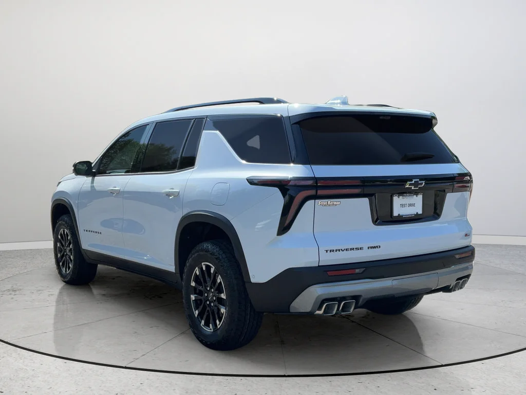 New 2026 Polar White Tricoat Chevrolet Z71 image 7