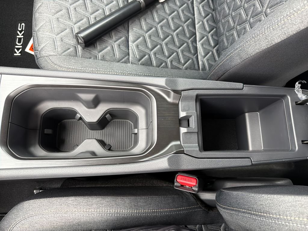 New 2026 Nissan Kicks SV 4D Sport Utility